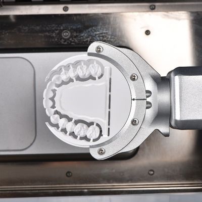 Buy 1600rpm 5 Axis Dental Milling Machine Rotation Axis Angle A:±360° B:+30°~-120° online manufacture
